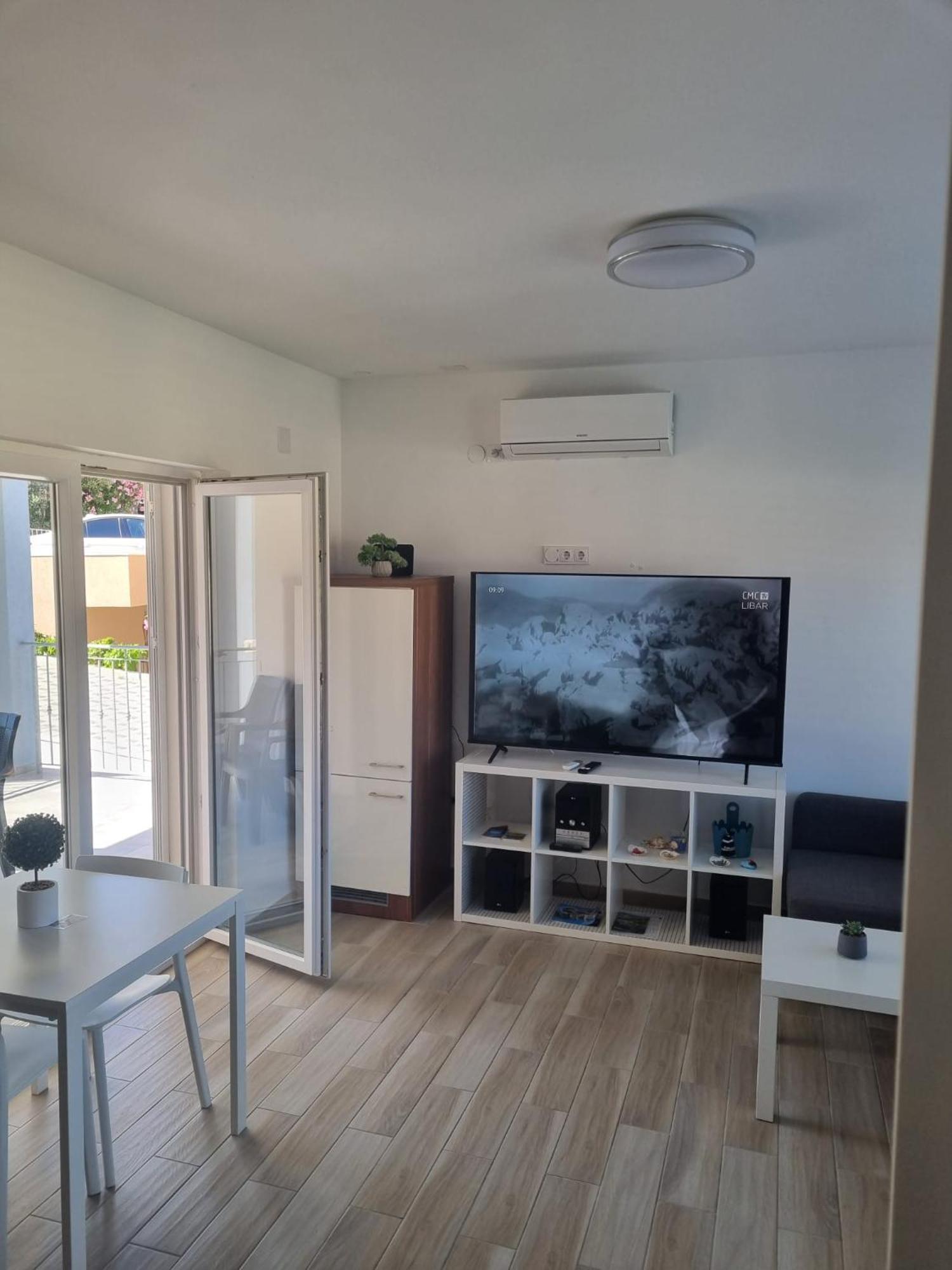 Matoc Apartments Murter Kültér fotó