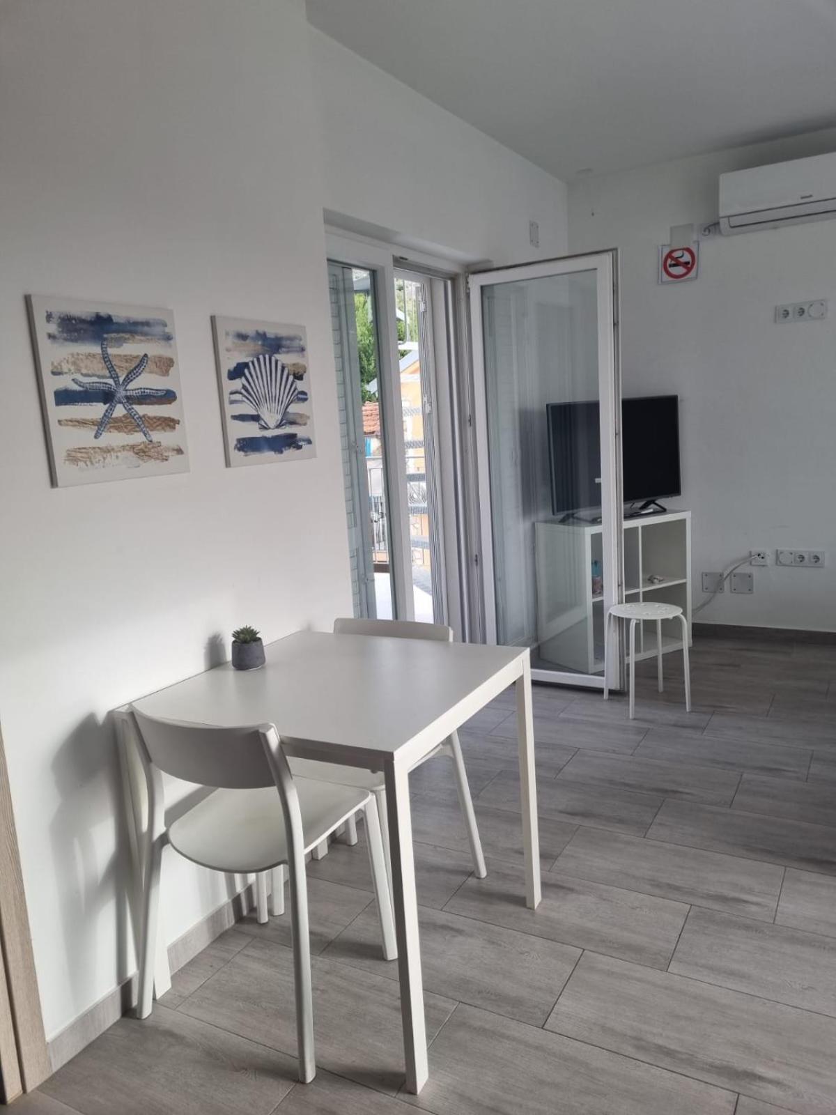 Matoc Apartments Murter Kültér fotó